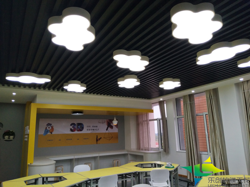 學(xué)?；顒?dòng)室軟膜天花吊頂